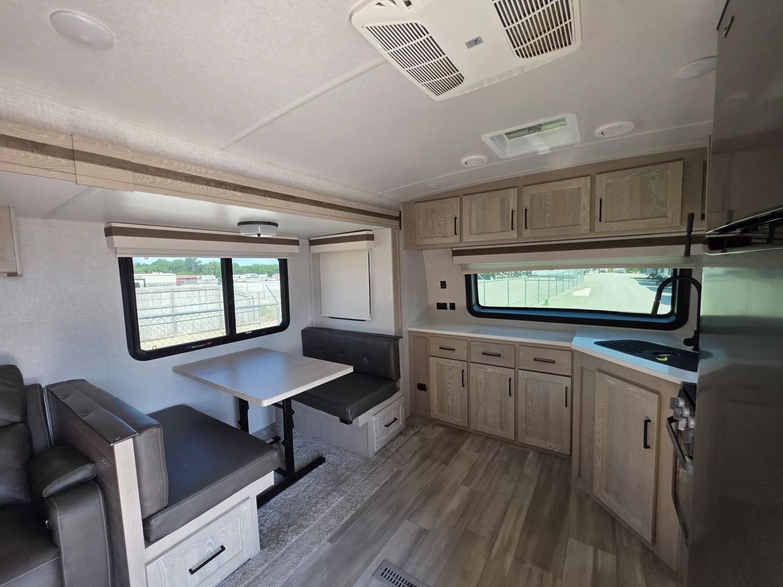 2022 Rockwood Ultra Lite 2608BS travel trailer feature view available at Bell Camper Sales in Bartlesville, Oklahoma