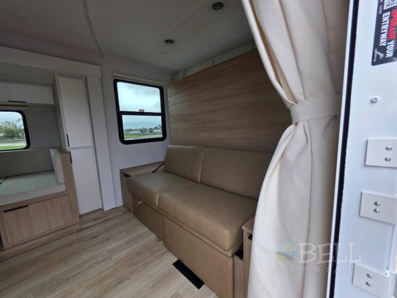 New 2026 Winnebago Thrive 22MBH