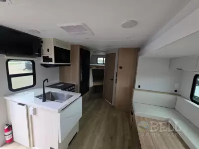 New 2026 Winnebago Thrive 22MBH — photo 21