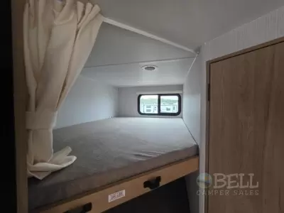New 2026 Winnebago Thrive 22MBH — photo 25