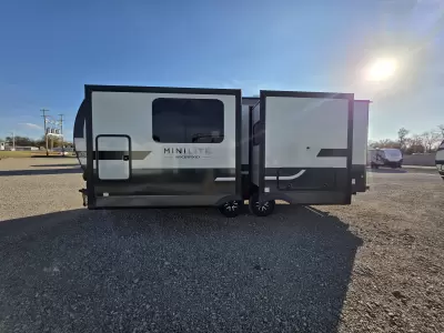 New 2027 ROCKWOOD Mini Lite 2523MBR — photo 6