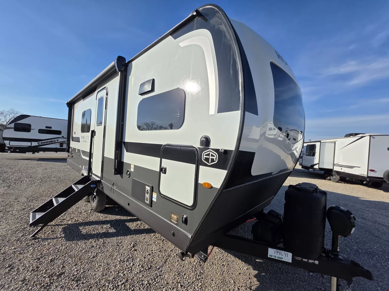 New 2027 ROCKWOOD Mini Lite 2523MBR