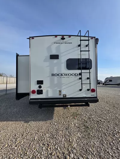 New 2027 Forest River RV Rockwood Ultra Lite 2711RK — photo 9