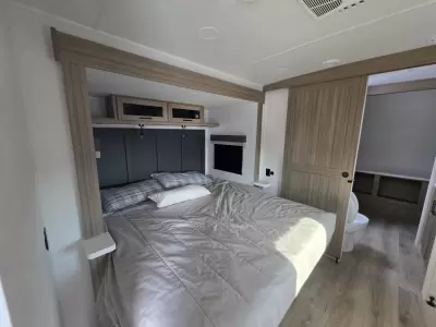 New 2027 Forest River RV Rockwood Ultra Lite 2711RK — photo 20