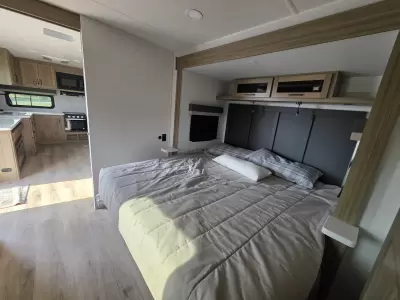 New 2027 Forest River RV Rockwood Ultra Lite 2711RK — photo 21