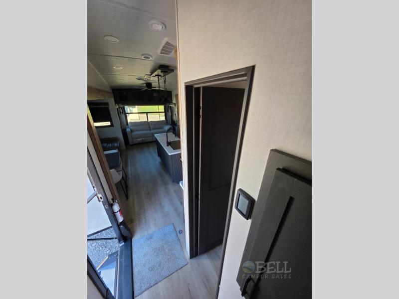 New 2026 Forest River RV Rockwood Signature 401SFB