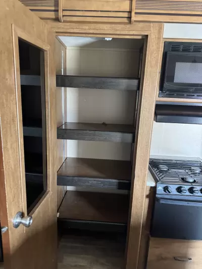 Used 2015 Grand Design Reflection 337RLS — photo 13