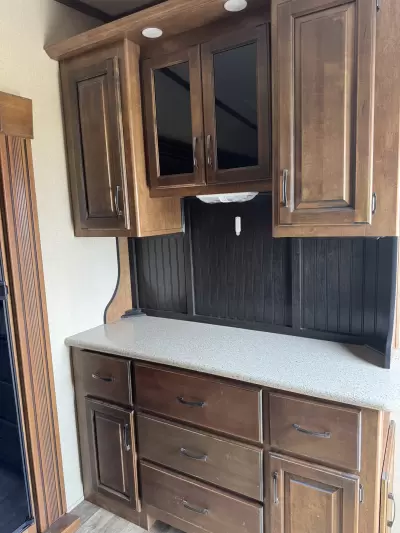 Used 2015 Grand Design Reflection 337RLS — photo 14