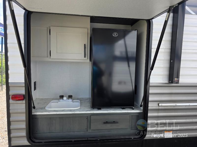 Used 2024 Dutchmen RV Aspen Trail LE 29TB