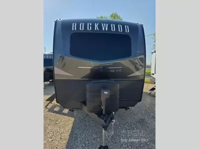 New 2026 Forest River RV Rockwood Ultra Lite 2706BH — photo 2