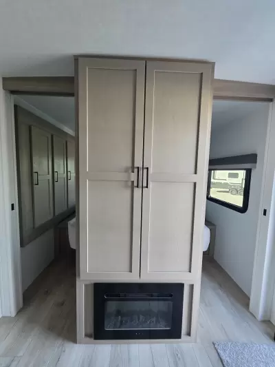 New 2027 ROCKWOOD Mini Lite 2513S — photo 23