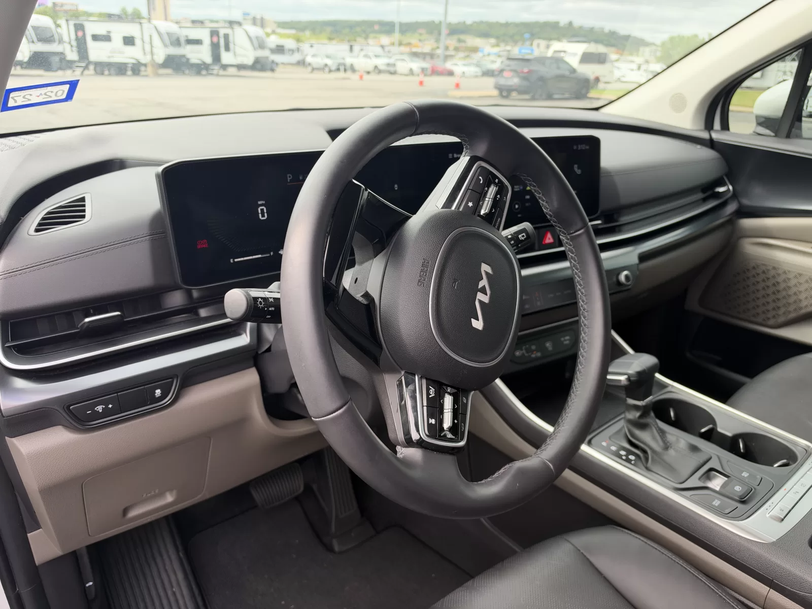 2025 Kia Carnival full view available at Bell Camper Sales in Bartlesville, Oklahoma