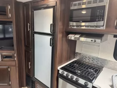 Used 2019 Jayco White Hawk 28RL — photo 17