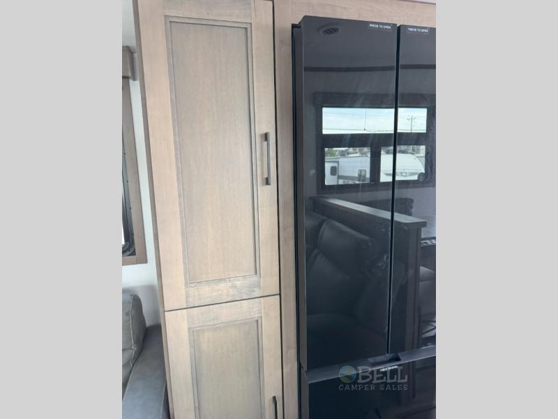 New 2025 KZ Durango Half-Ton D290RLT