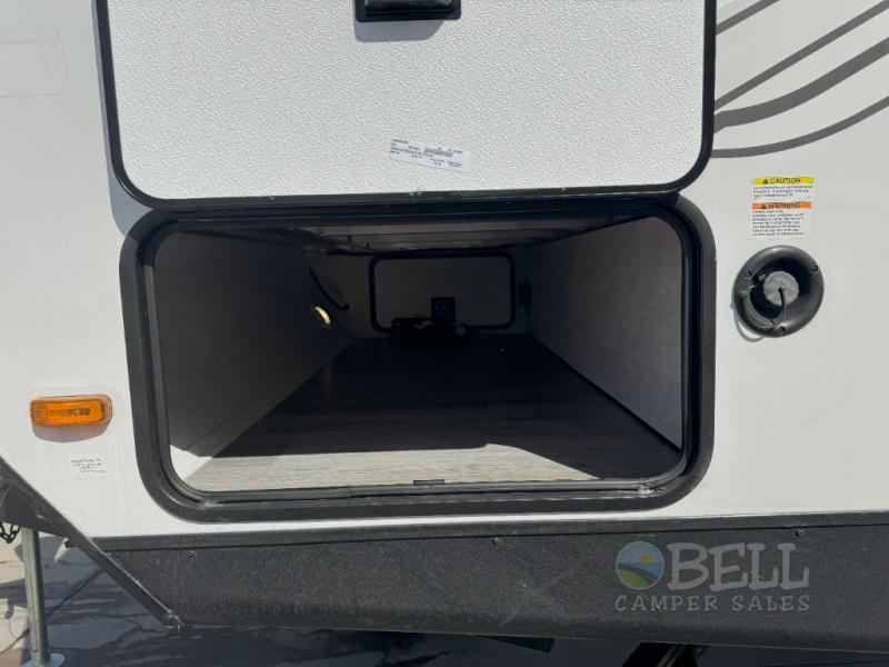 New 2025 Coachmen RV Apex Ultra-Lite 256BHS