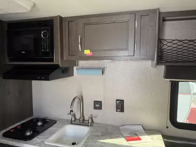 Used 2021 Jayco Jay Flight SLX 7 Jayco — photo 9