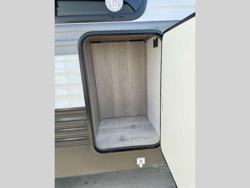 New 2025 Keystone RV Hideout 244RB