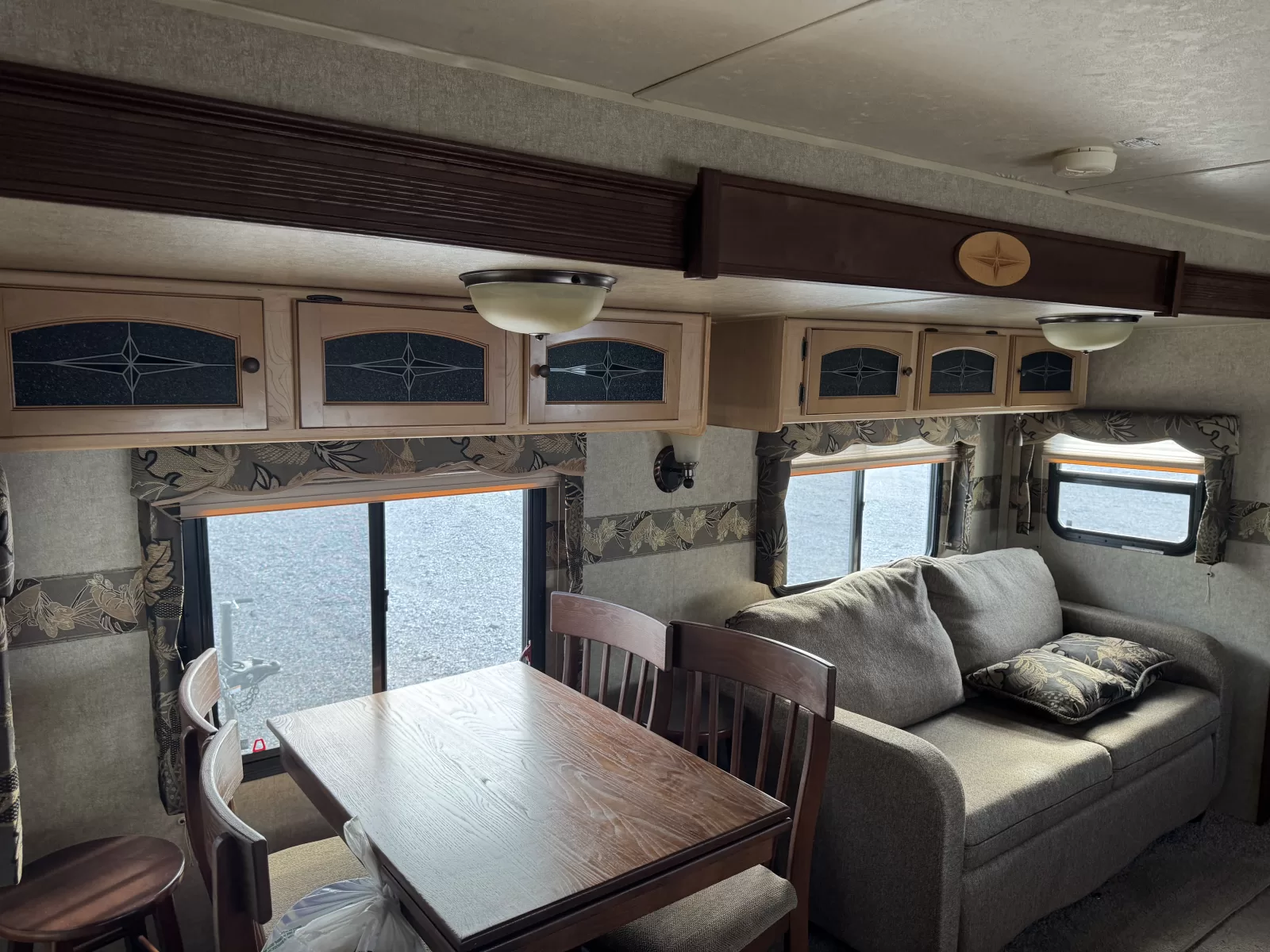 2012 Rockwood Signature Light 8319SS travel trailer detail view available at Bell Camper Sales in Bartlesville, Oklahoma