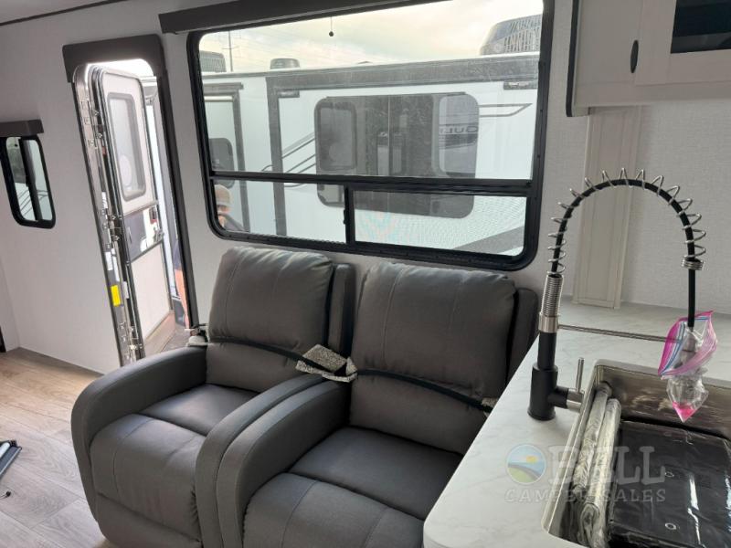 New 2026 Coachmen RV Northern Spirit Ultra Lite 2965RK