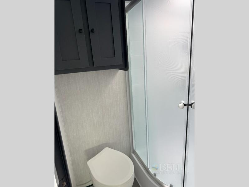New 2026 Coachmen RV Apex Ultra-Lite 188RBST