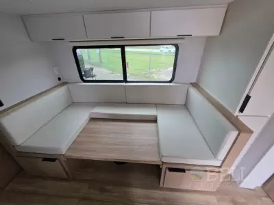 New 2026 Winnebago Thrive 22MBH — photo 20