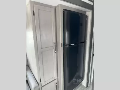 New 2025 Keystone RV Hideout 254RD — photo 12