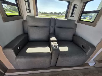 New 2027 Forest River RV Rockwood Signature 290SFK — photo 16
