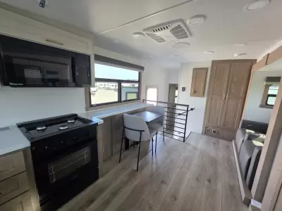 New 2027 Forest River RV Rockwood Signature 290SFK — photo 20
