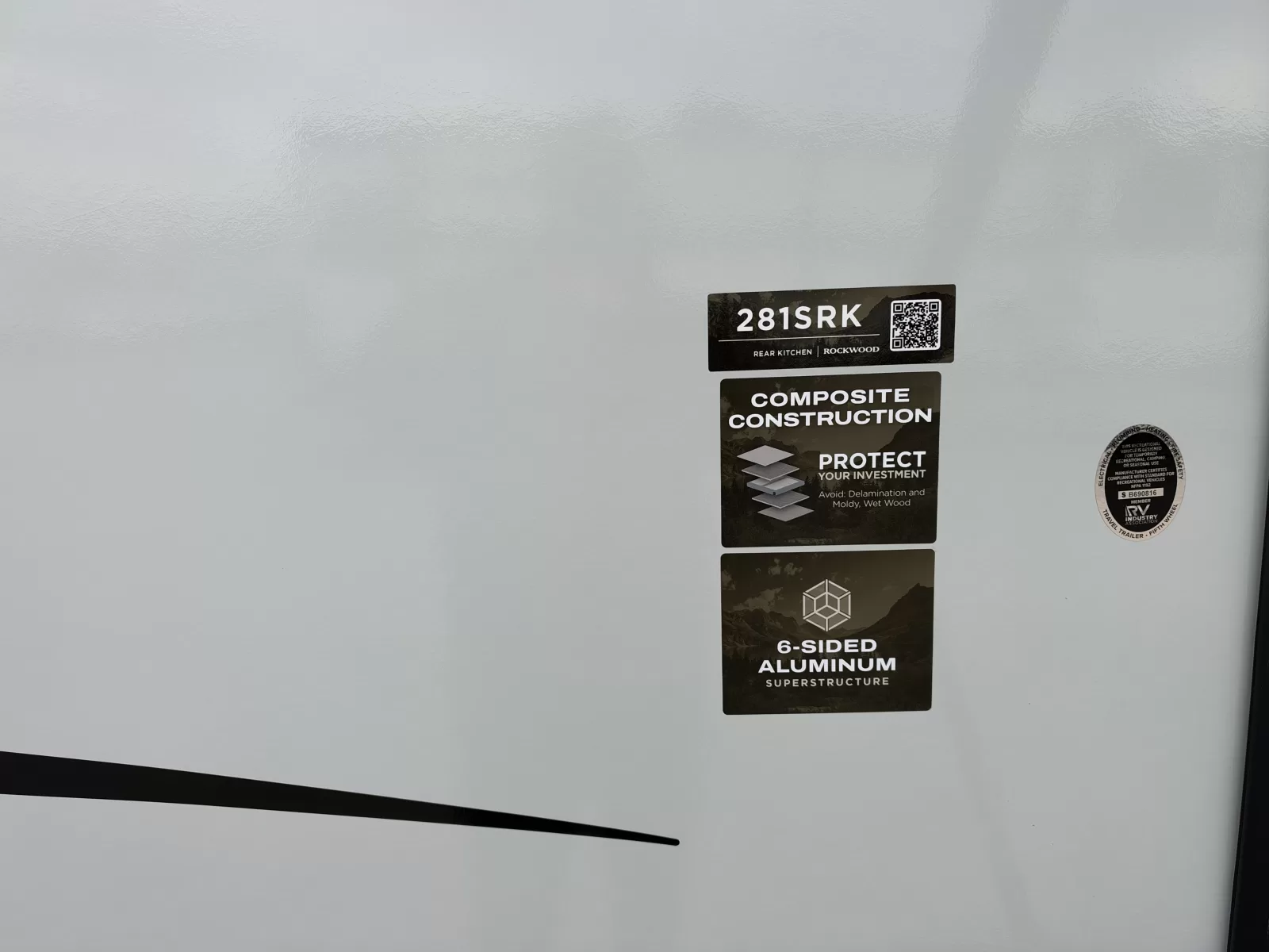 2027 Forest River 281SRK fifth wheel exterior-side available at Bell Camper Sales in Bartlesville, Oklahoma