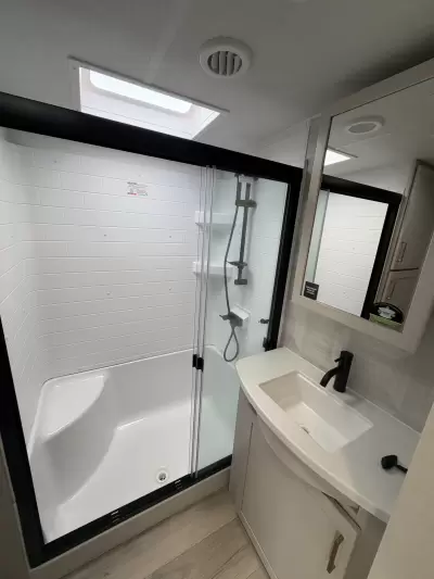New 2027 Forest River RV Rockwood Signature 281SRK — photo 31
