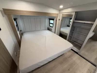 New 2027 Forest River RV Rockwood Signature 281SRK — photo 32