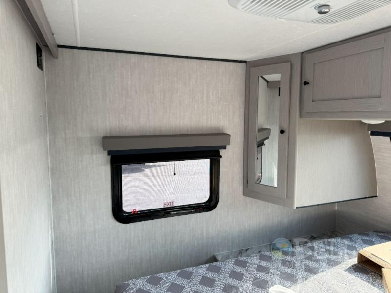 New 2026 Coachmen RV Apex Ultra-Lite 242BARV