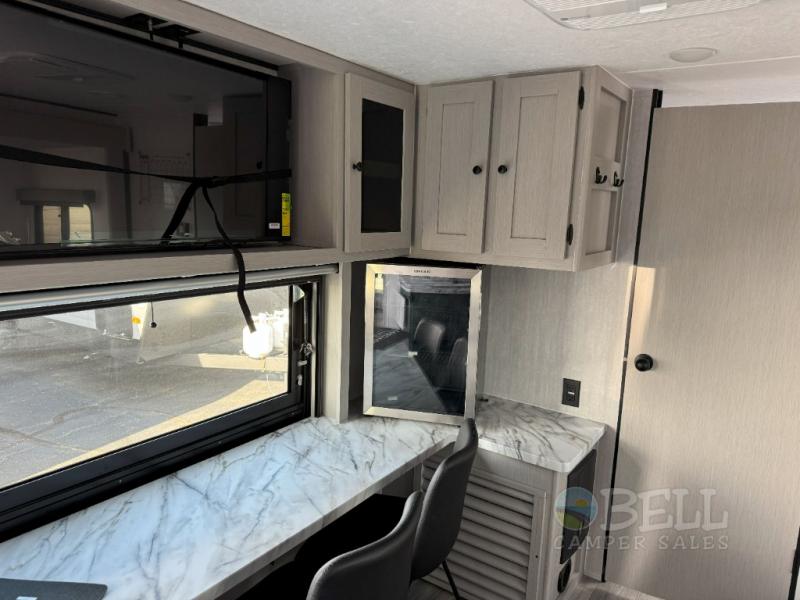 New 2026 Coachmen RV Apex Ultra-Lite 242BARV