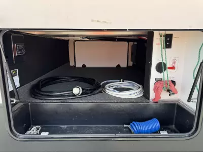 Consignment 2018 Dutchmen RV Atlas 2952RLF — photo 7