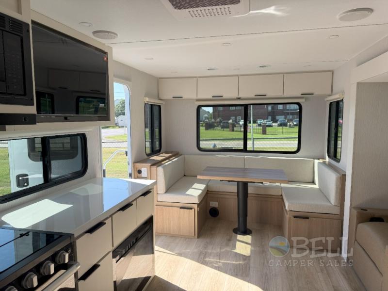 New 2026 Winnebago Thrive 25RLS