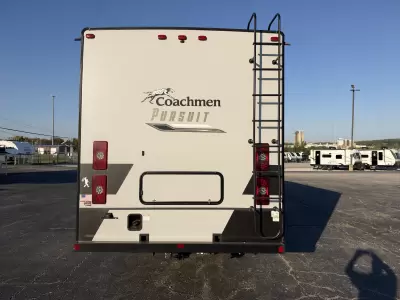 Used 2023 Coachmen pursuit 27XPS — photo 10