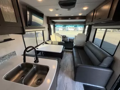 Used 2023 Coachmen pursuit 27XPS — photo 16
