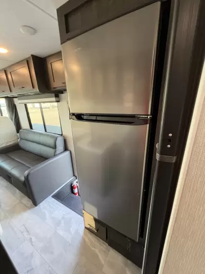 Used 2023 Coachmen pursuit 27XPS — photo 27