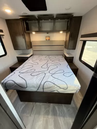 Used 2023 Coachmen pursuit 27XPS — photo 29
