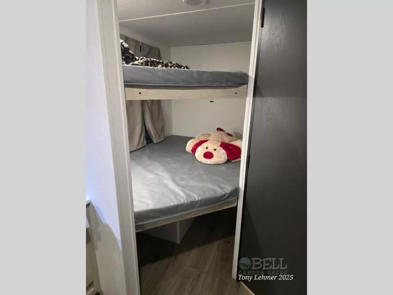 2025 Shasta RVs 525BHS Travel Trailer for sale at Bell Camper Sales in Bartlesville, OK