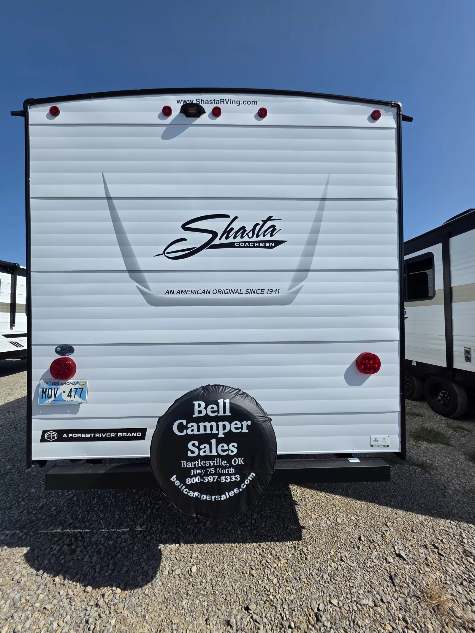 2027 Shasta Oasis 526RBS travel trailer bedroom available at Bell Camper Sales in Bartlesville, Oklahoma