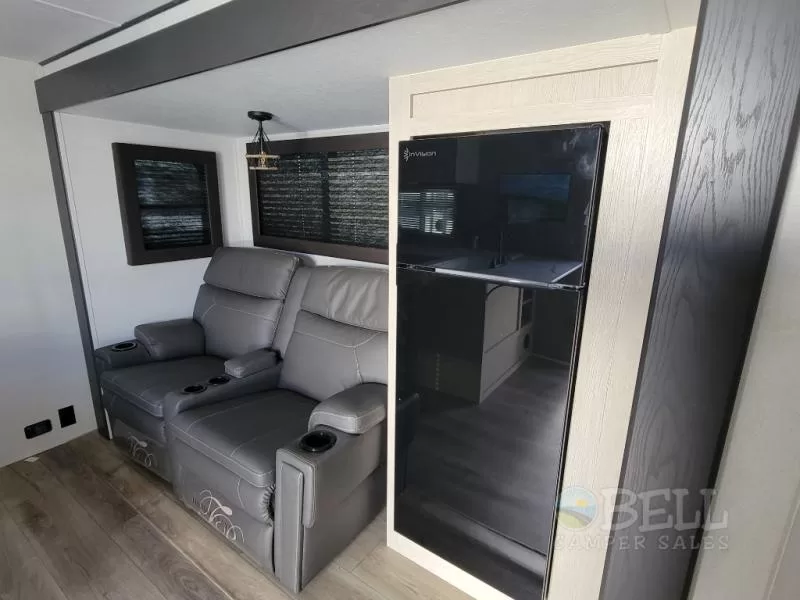 2025 Shasta RVs 526RBS Travel Trailer for sale at Bell Camper Sales in Bartlesville, OK