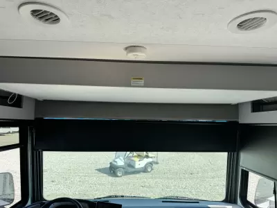 Used 2025 Coachmen pursuit  31TS — photo 23